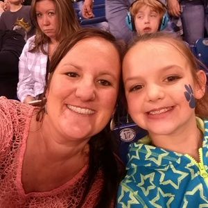 Meet your Posher, Ashlyn