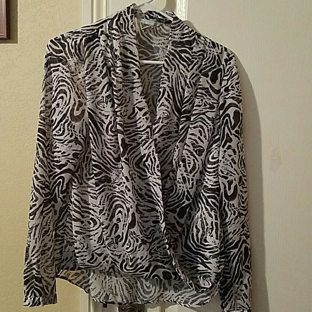 Blouse with zebra stripes