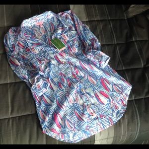 NWT Red Right Return Lilly Pulitzer cruiser shirt