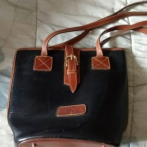 Dooney & Bourke bag