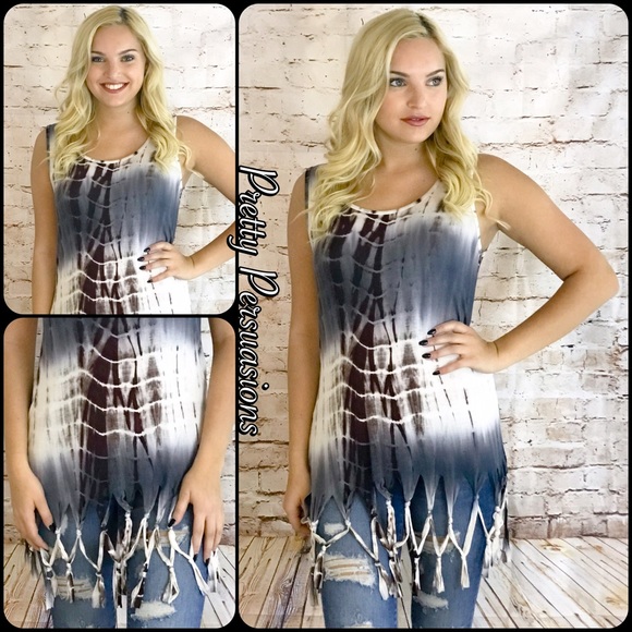 SALE‼️Gray Tie Dyed Fringe Hem Tank Top Tunic - Picture 7 of 8