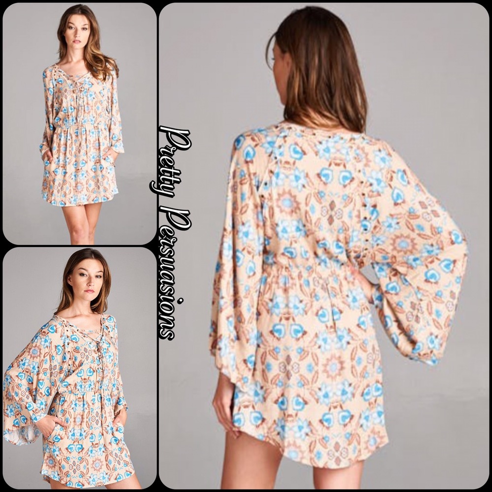 SALE‼️ Floral Lace Up Long Bell Sleeve Dress - Picture 3 of 5