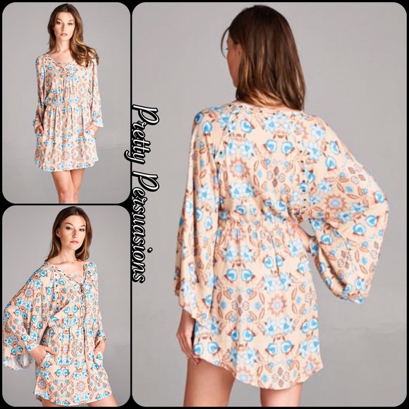 SALE‼️ Floral Lace Up Long Bell Sleeve Dress - Picture 3 of 5