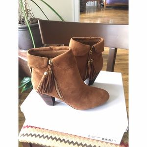 NWT Brown Ankle Booties - Size 8.5