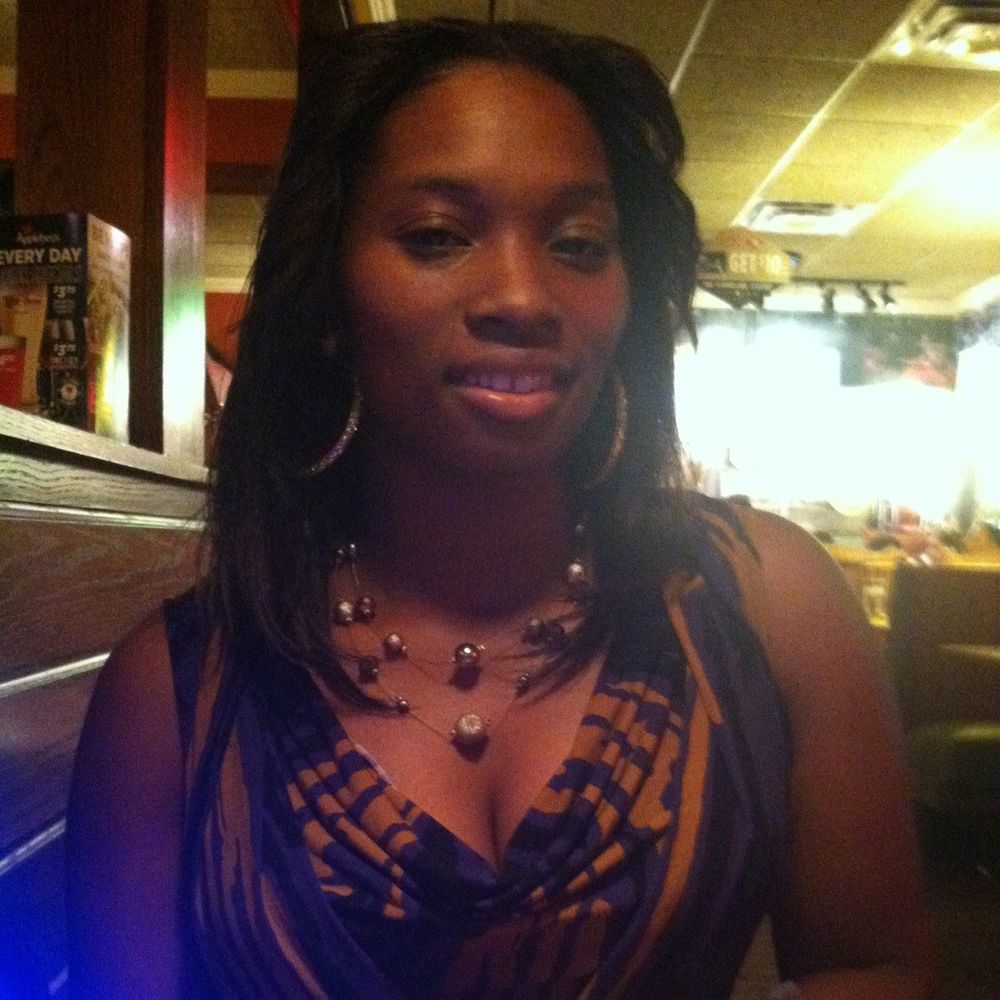 Meet your Posher, Sheina