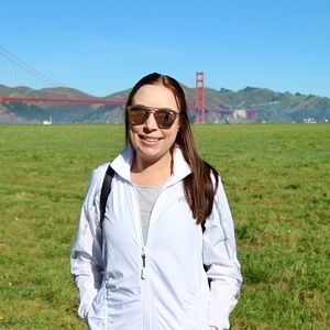 Meet your Posher, Lindsie