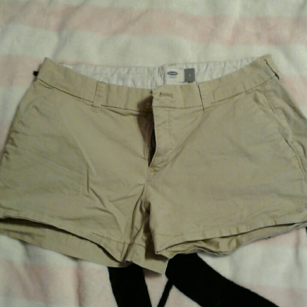 Khaki shorts