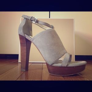 Micheal Kors Heals