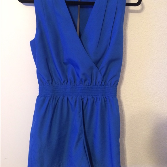 🚨FINAL MARKDOWN🚨 Bebe romper - Picture 1 of 3