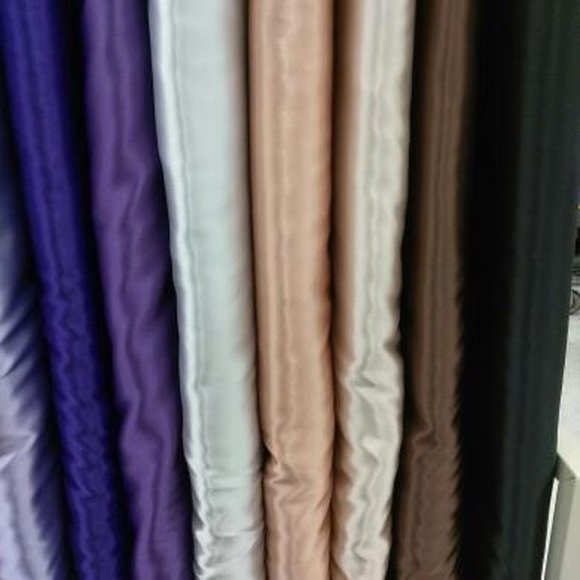 Rose Gold Satin Duster - Picture 4 of 5