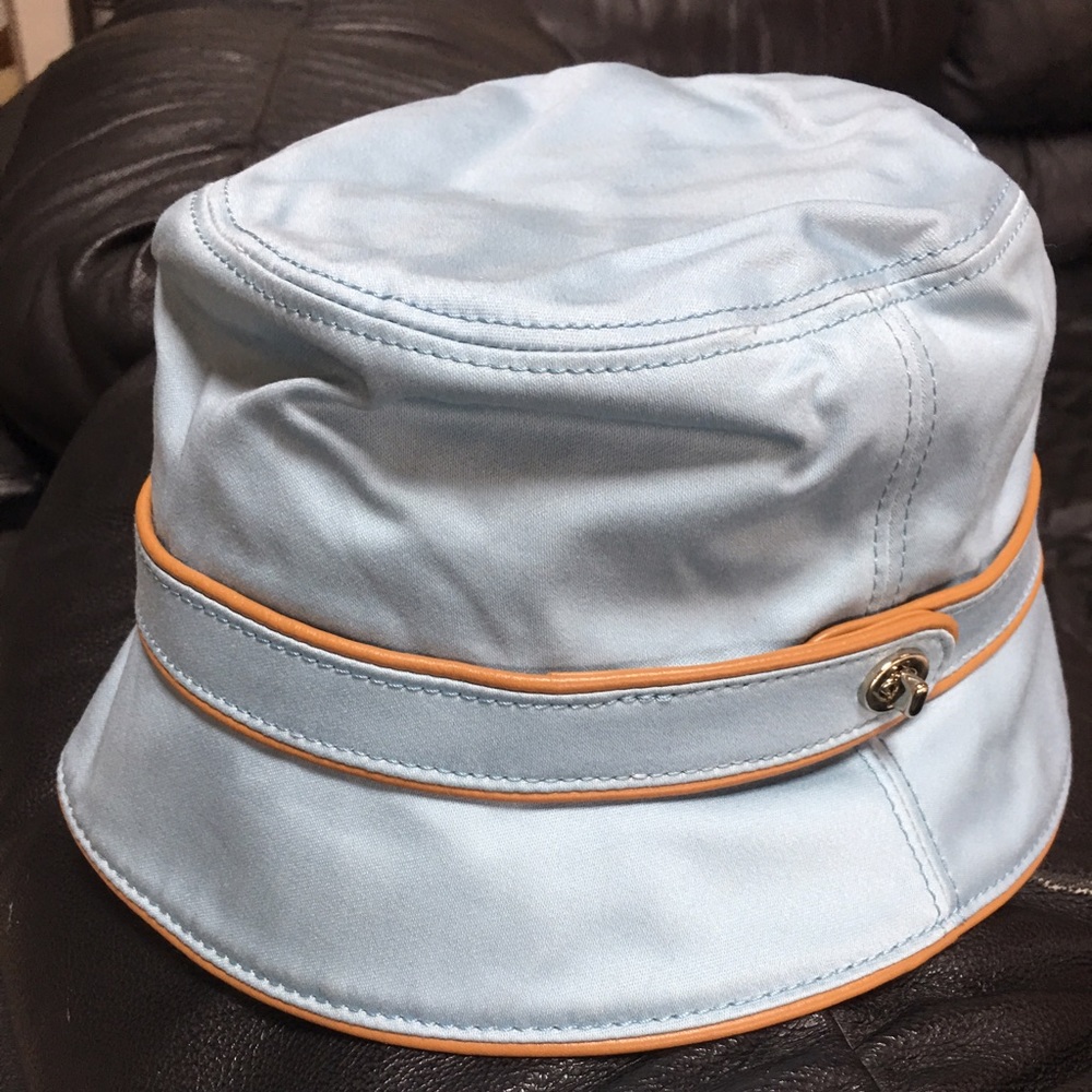 Coach Bucket Hat NWT