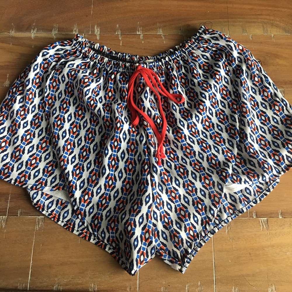 Alya, flowy shorts/skort