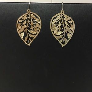 FREE WITH BUNDLE PURCHASE!!