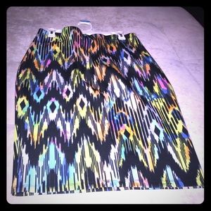 Geometric Pencil Skirt