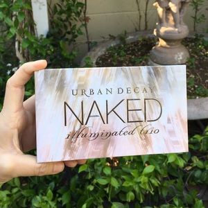 Urban Decay Naked Illuminated Trio