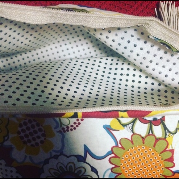 The Havana Sun Zip Travel Fold Over Clutch - Picture 3 of 3