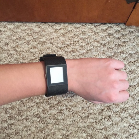 Fitbit surge main image 7