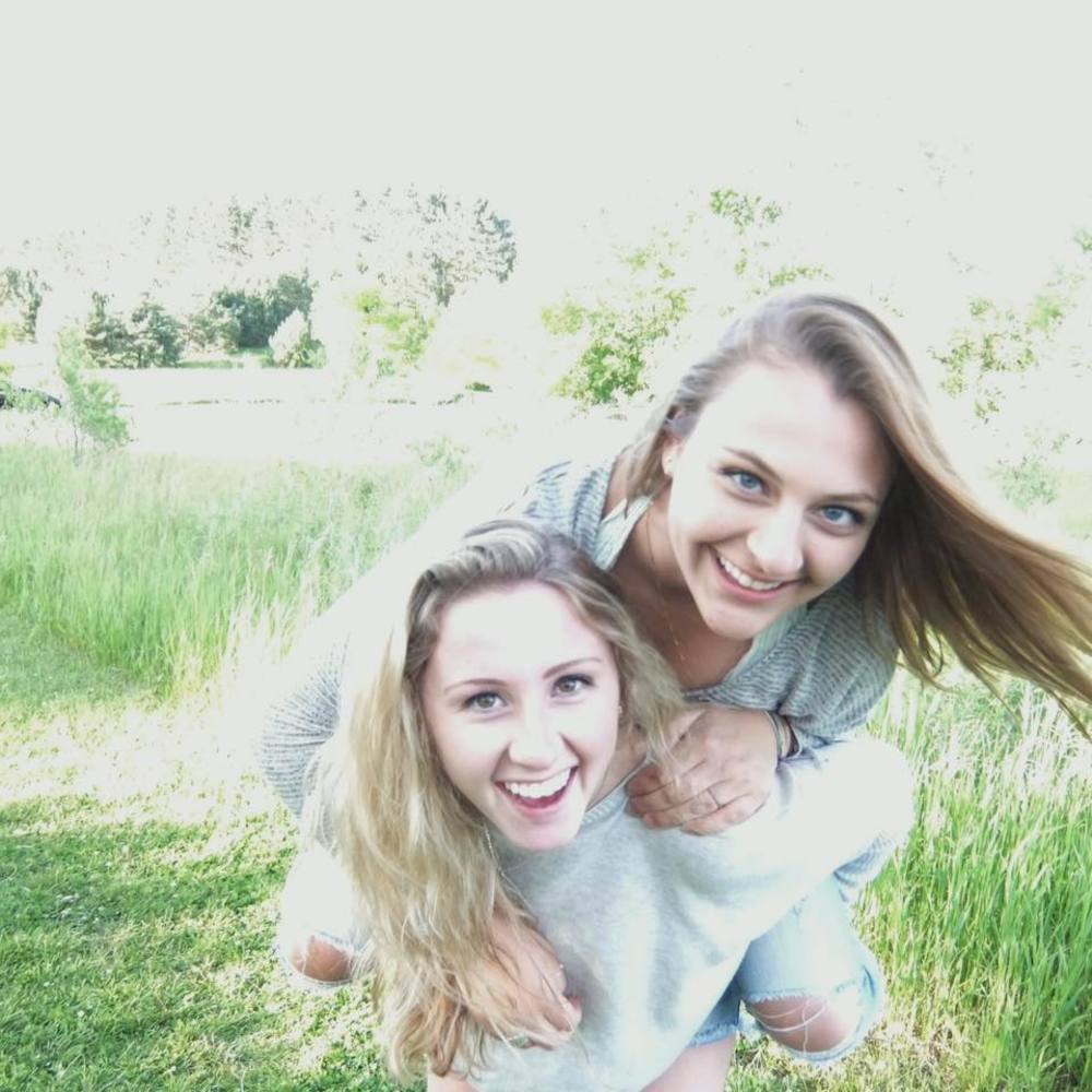 Meet your Posher, Brooke