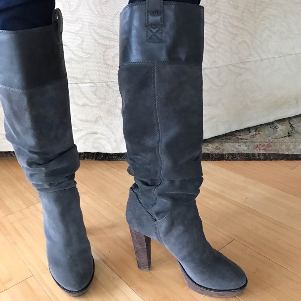 BCBG grey suede boots