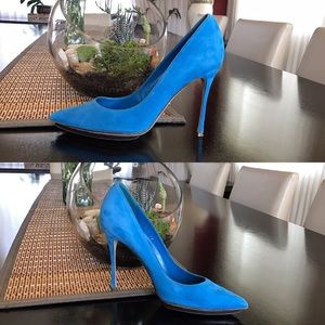 24 HOUR SALE Sergio Rossi Blue Suede Heels