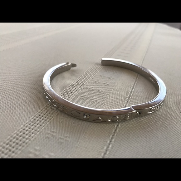COACH women's bracelet - Picture 3 of 3