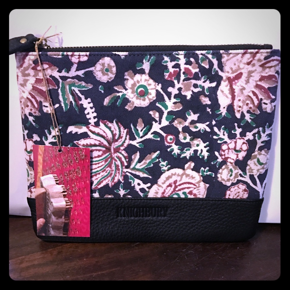 Knighbury Midsummer Pouch. NWT! Only 3 left!