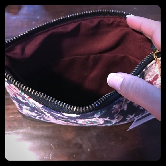 Knighbury Midsummer Pouch. NWT! Only 3 left! - Picture 3 of 3