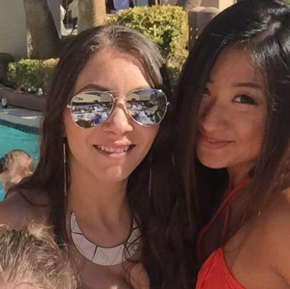 Meet The Posher - Picture 4 of 6