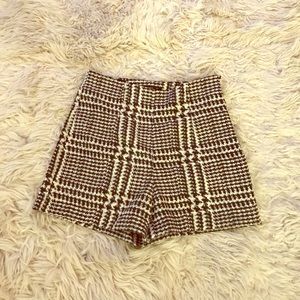 **Never worn** zara shorts