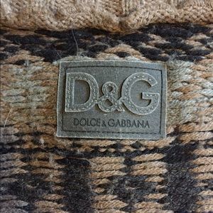 D&G sweater
