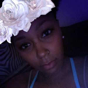 Meet your Posher, Quintisha