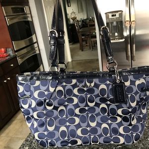 Coach tote