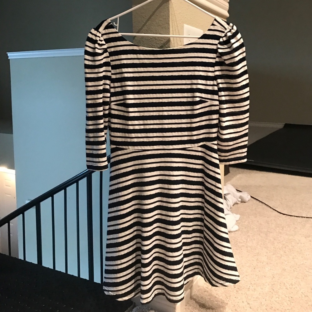 Never worn Giani Bini Dark Blue striped dress