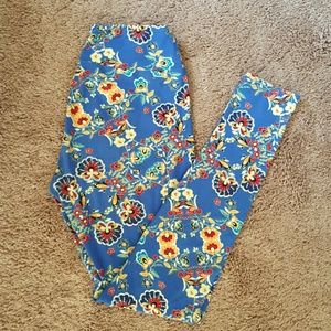 Lularoe patterned leggings