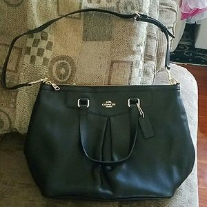 Coach signature pleat tote