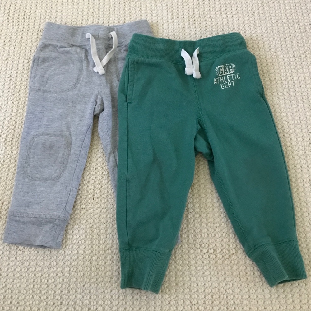Bundle of 2 pair baby GAP sweatpants (18-24mos)