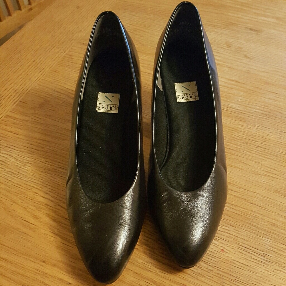 Natural Sport Black Pumps
