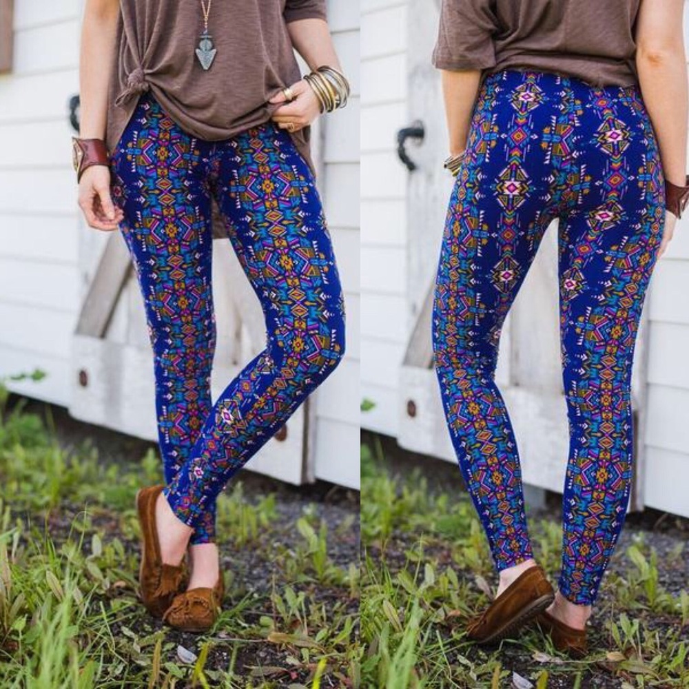 Geo Print Soft Brushed Knit Leggings - Picture 2 of 4
