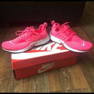 Nike presto, bought online new and didn't fit.