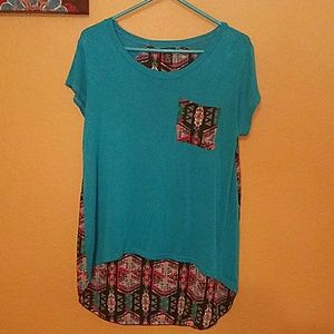 NWOT Rue 21 High Low Aztec Pattern Pocketed shirt