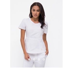 Jaanuu scrub top