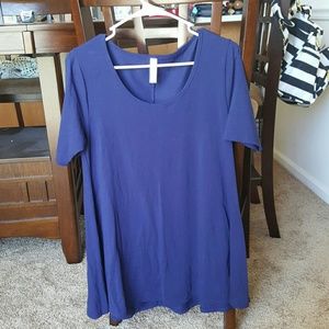 Lularoe perfect tee