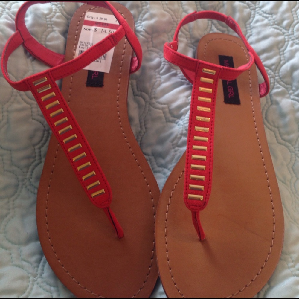 Red/gold Sandals
