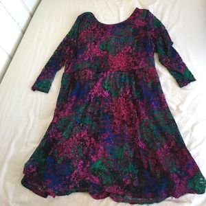 Beautiful colorful dress!!!