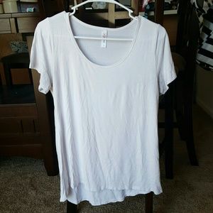 Lularoe classic tee