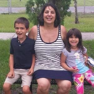 Meet your Posher, Cecelia