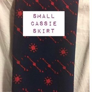 LuLaRoe Cassie skirt