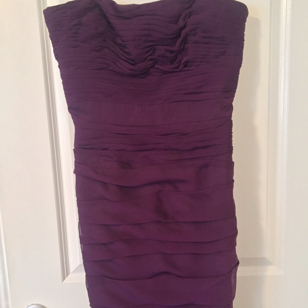 Strapless Monique Lhuillier Bridesmaids dress