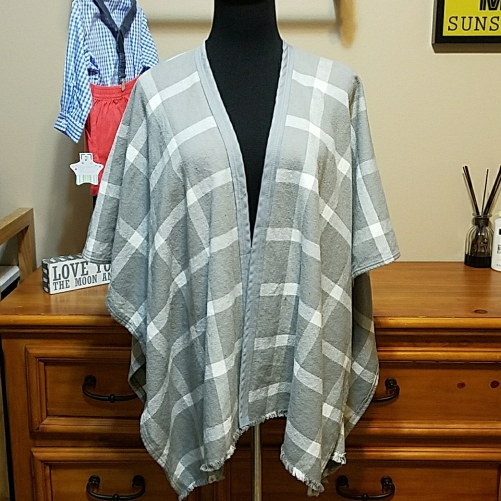 Flannel Wrap - Picture 3 of 3