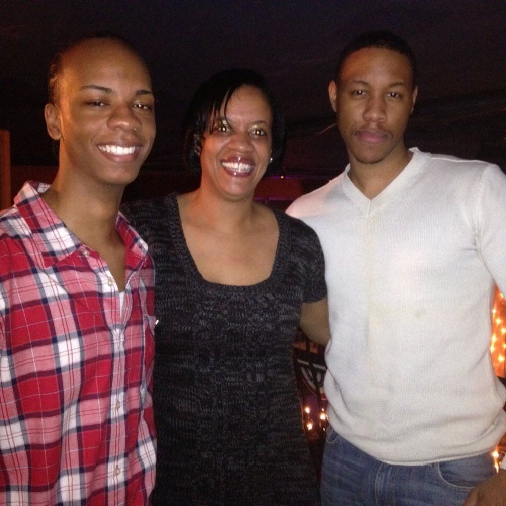 Meet your Posher, Ella